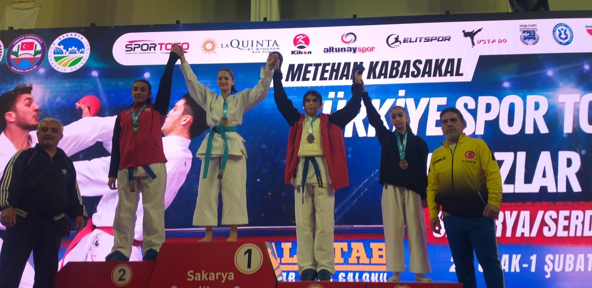 PAMUKKALE’NİN YILDIZLARI SAKARYA’DA DEVLEŞTİ: İKİ TÜRKİYE ŞAMPİYONLUĞU