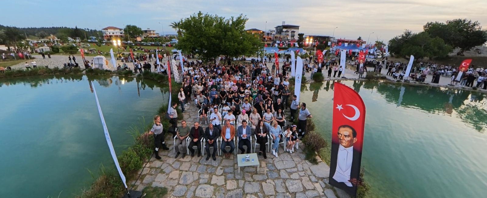 PAMUKKALE’DE ANNELER GÜNÜ COŞKUSU YAŞANDI
