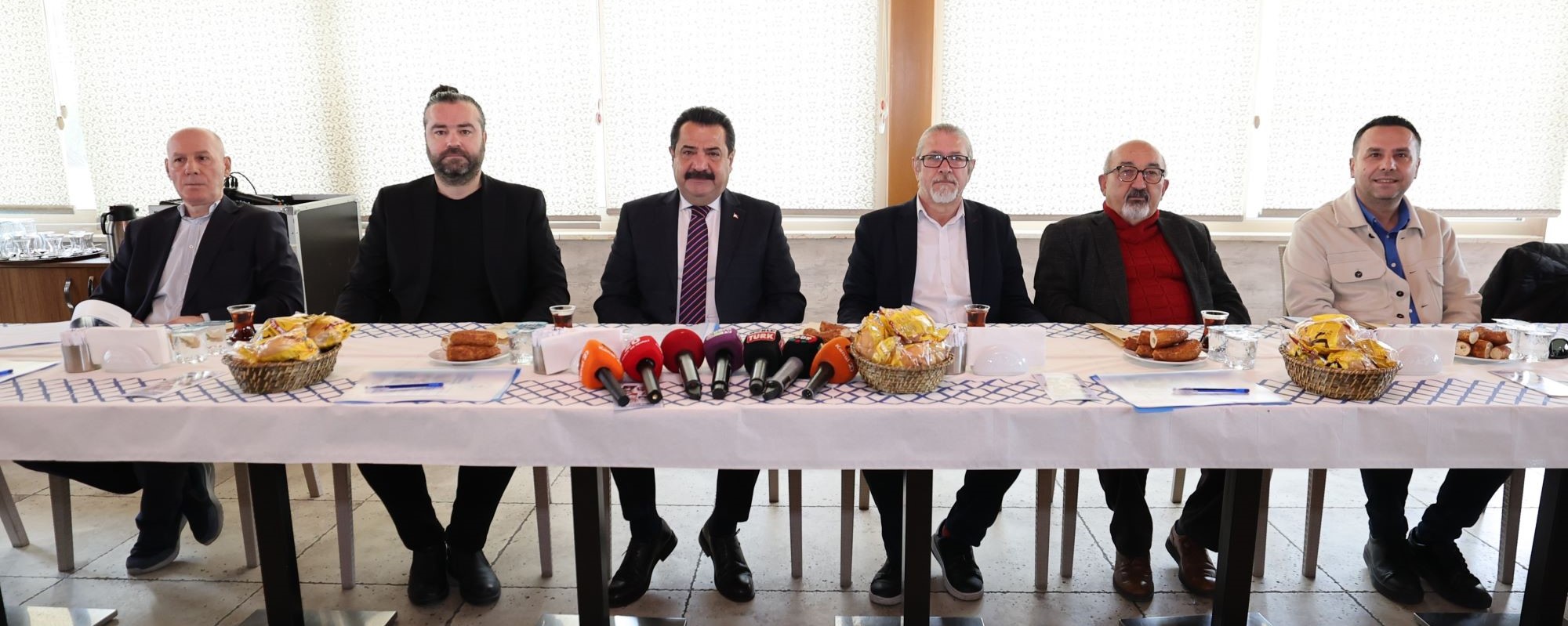 BAŞKAN ERTEMUR: “MAZERET DEĞİL, HİZMET ÜRETTİK; SIRA 2026 VİZYONUNDA!”