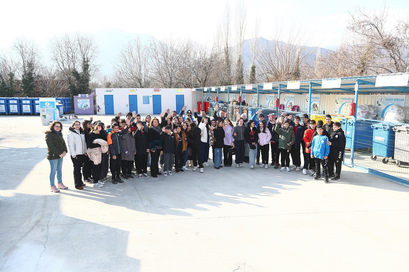 PAMUKKALE ATIK GETİRME MERKEZİ ÖĞRENCİLERİ AĞIRLIYOR