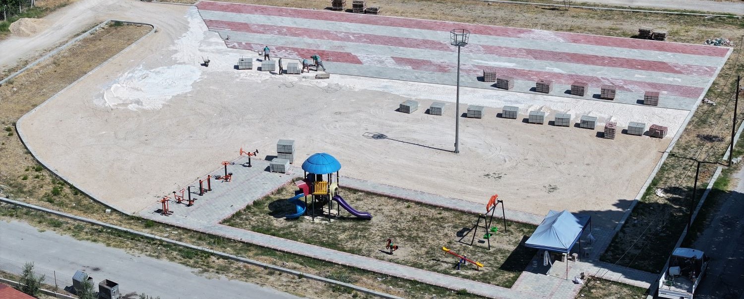 PAMUKKALE BELEDİYESİ’NDEN İKİ MAHALLEYE PARK MÜJDESİ